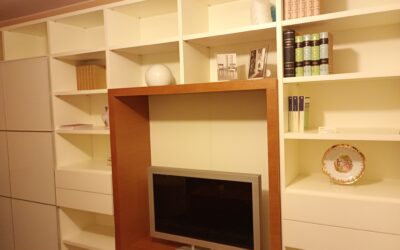 OFFERTA SPECIALE Parete libreria  con vano porta tv Mod. Orizzonte